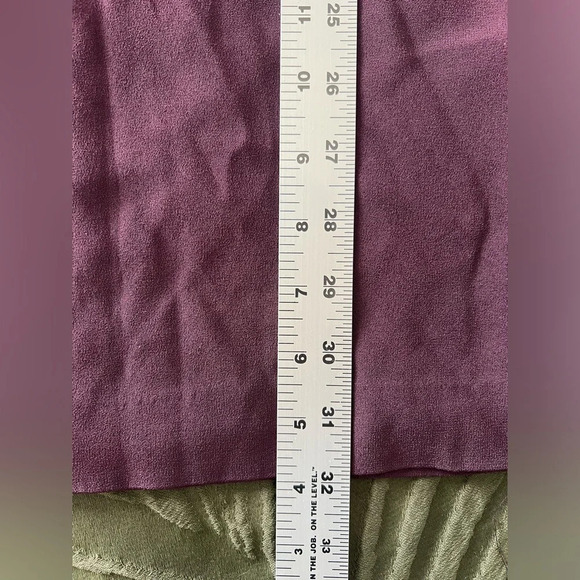 Aritizia Babaton Patricio Dress color wine purple size 0 - Picture 6 of 8